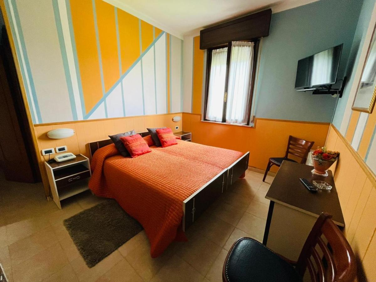 Hotel Azzurra Salsomaggiore Terme Exterior photo
